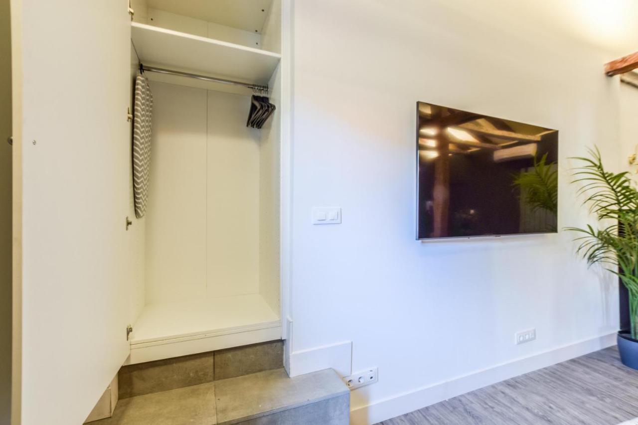 Gran Via Rustico -No Ascensor- Apartment Madrid Luaran gambar